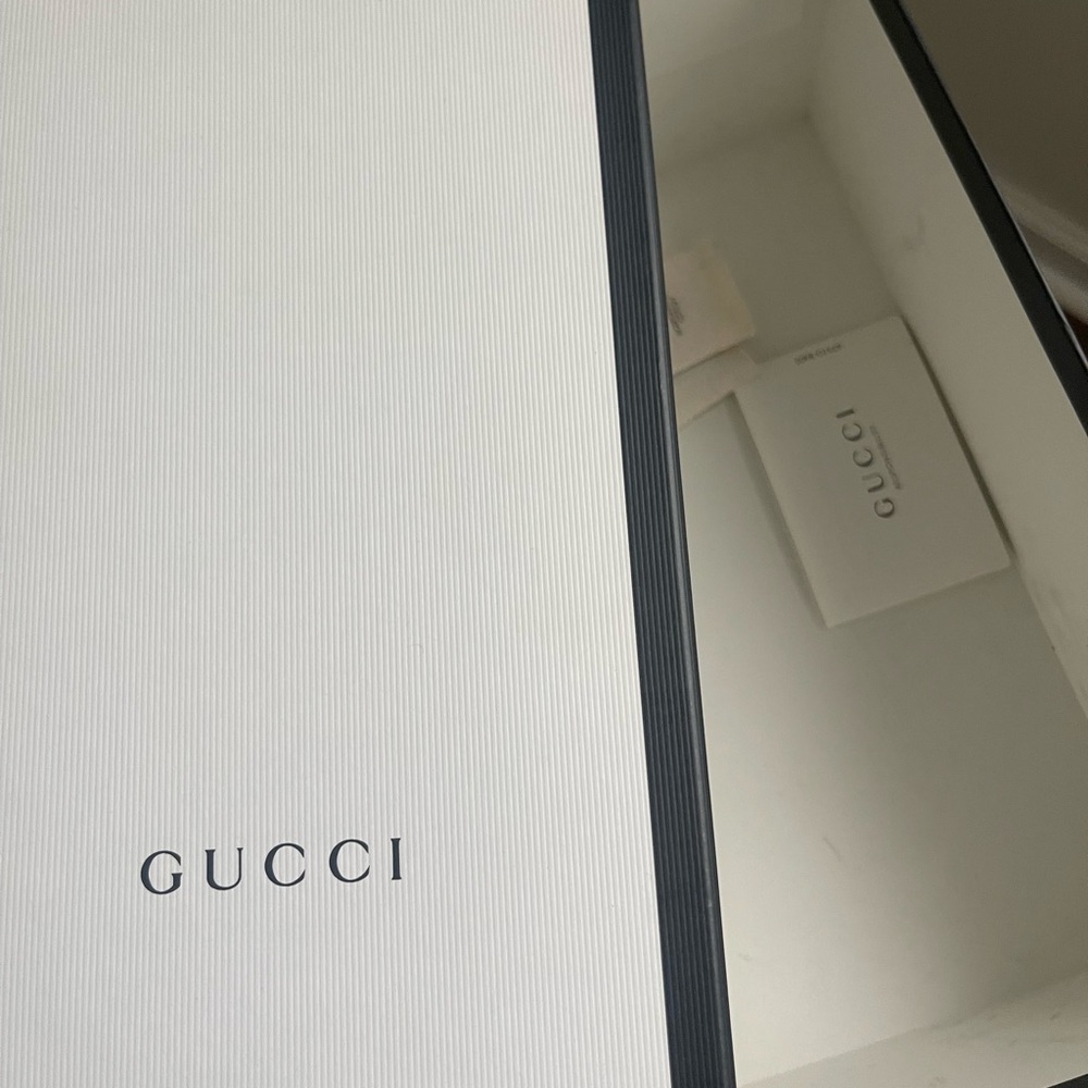 Authentic Gucci GG Marmont Metallic Sandals-Gold-Size 41 - With Dust Bag & Box - Picture 5 of 5